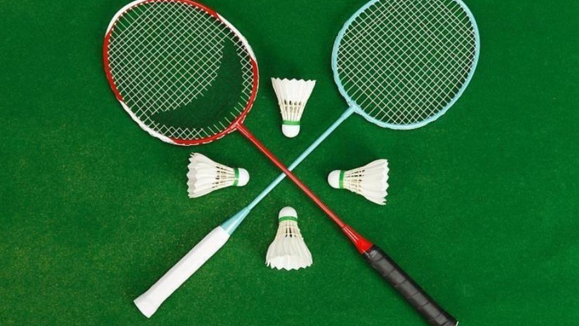 2023海露羽毛球赛 刘圣书谭宁VS李佳馨邓淳薰海报